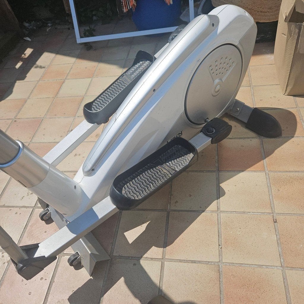 Elliptische trainer, Sport en Fitness, Ophalen, Gebruikt, Crosstrainer
