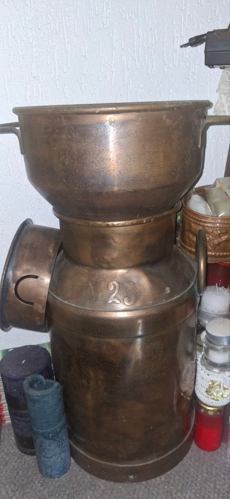2 bidons à lait en aluminium et 2 bidons en cuivre, Enlèvement