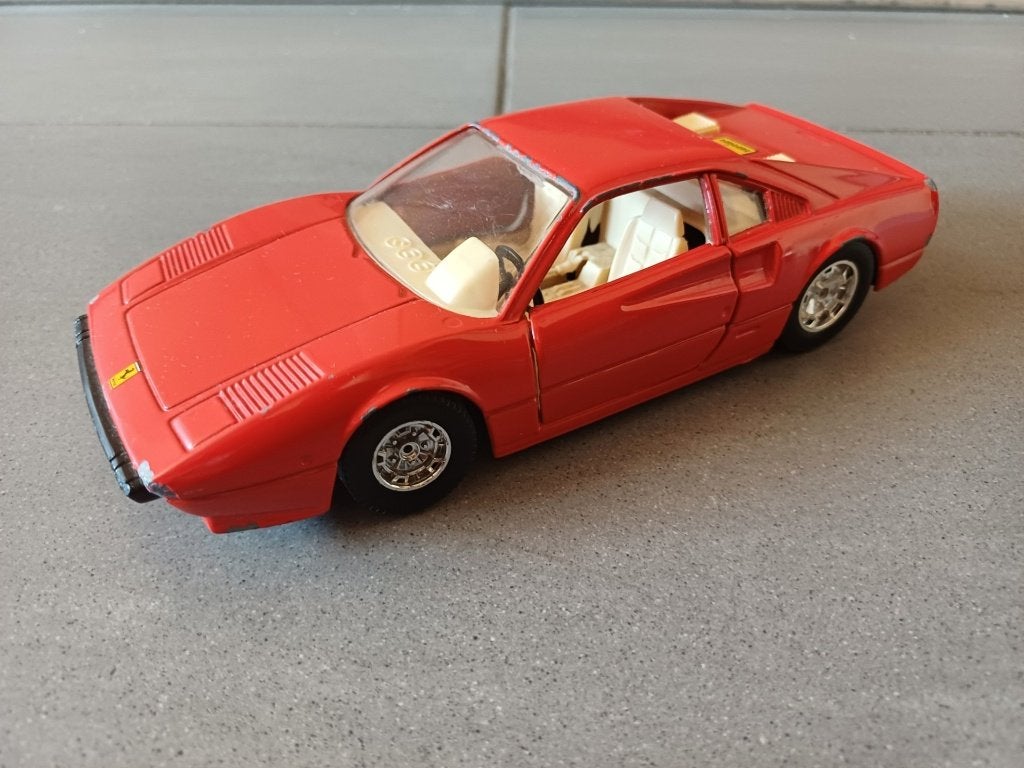 maquette de voiture Ferrari à l'échelle 1/24, Hobby & Loisirs créatifs, Enlèvement ou Envoi, Utilisé, Voiture, Burago