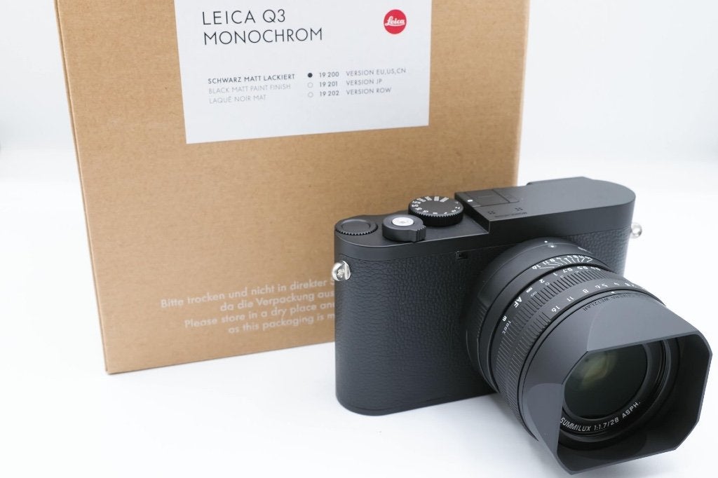 Leica Q3 Monochrome like new, Sans zoom optique, 60 mégapixels, Leica, Batterie