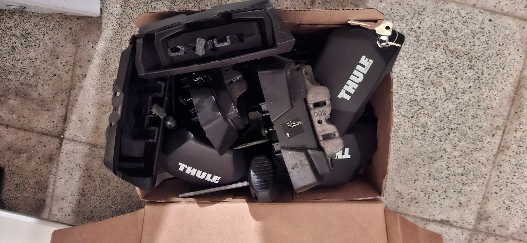 Barres de toit Thule pour Mercedes CLA Shooting Brake X118, Enlèvement, Utilisé