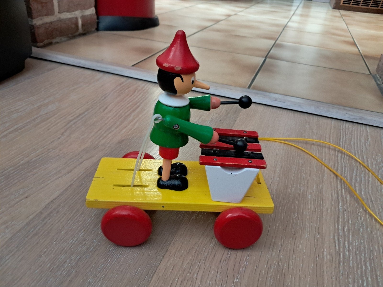 Mivav Pinokkio trekfiguur in hout, Ophalen of Verzenden