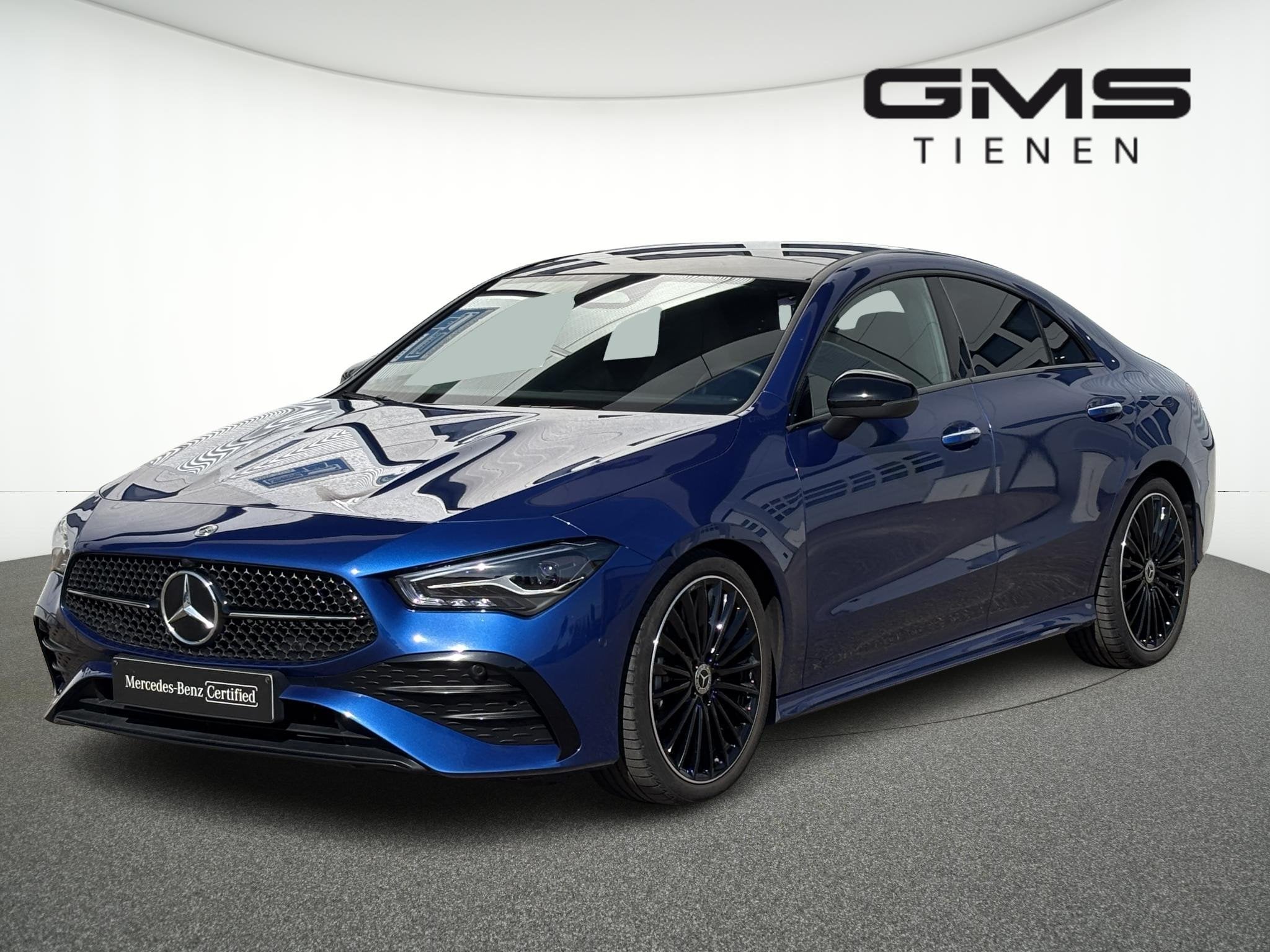 Mercedes-Benz CLA-klasse CLA 180 AMG Line, Auto's, Stof, Gebruikt, 4 cilinders, Bedrijf