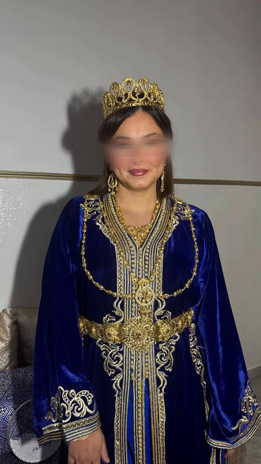 Caftan, Enlèvement, Comme neuf