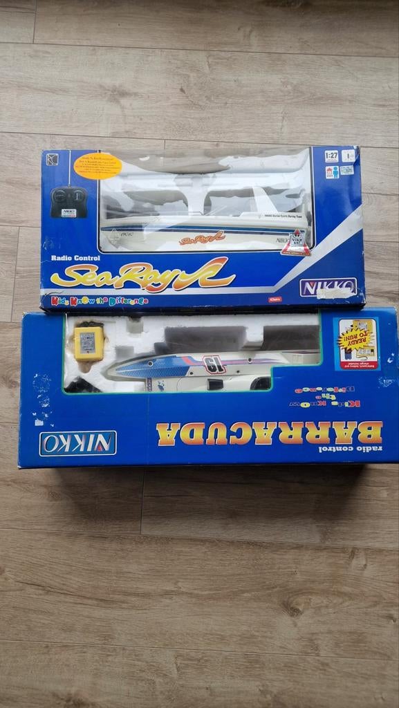 2 boten van nikko, Ophalen
