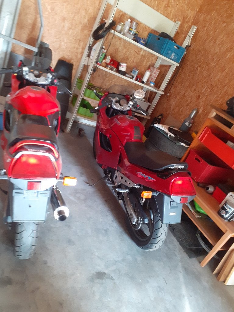 2 suzuki gsxf  750, Motos, 750 cm³, Particulier, Autre