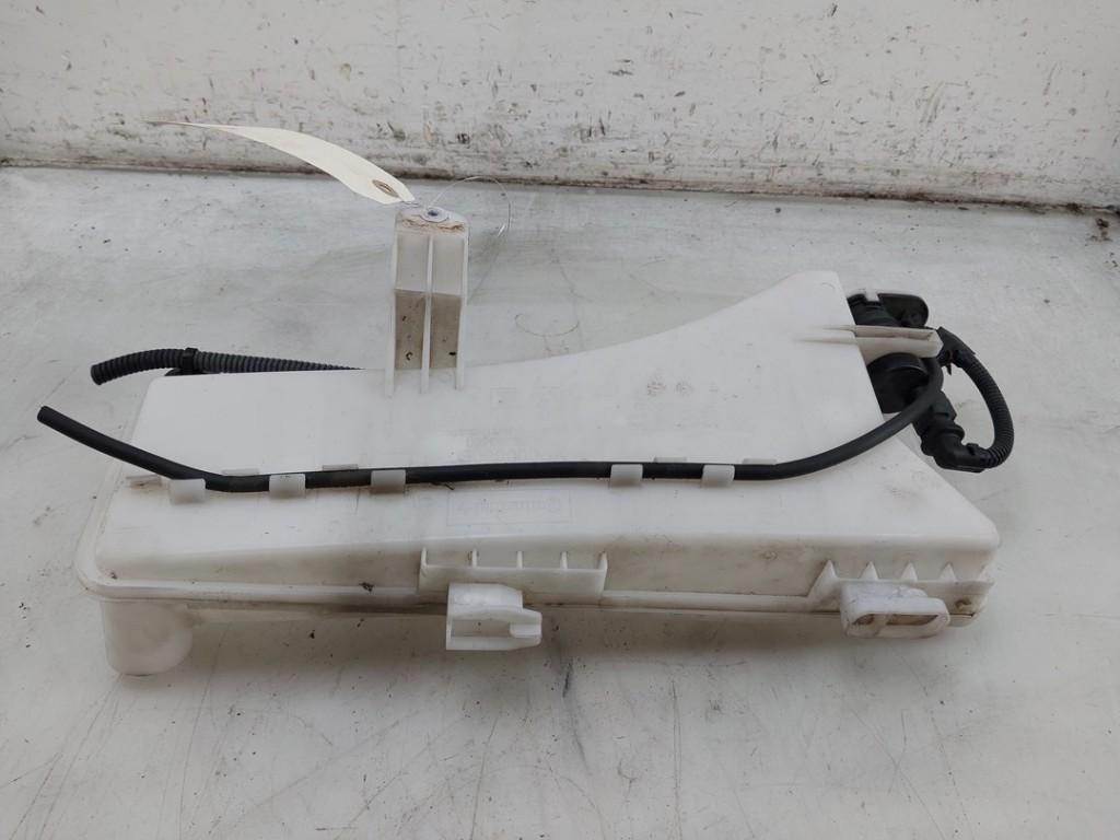 LAVE-GLACE RESERVOIR AVANT Grandland (X) (|9852643480|), Opel, Utilisé, Continental AG, Continental-Plaza 1
30175  Hannover, DE