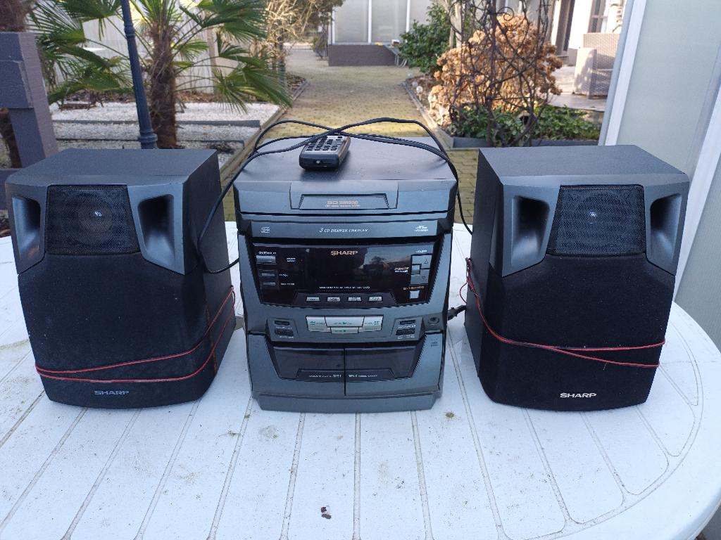 mini stereo, Enlèvement, Utilisé, Haut-parleurs, Sharp