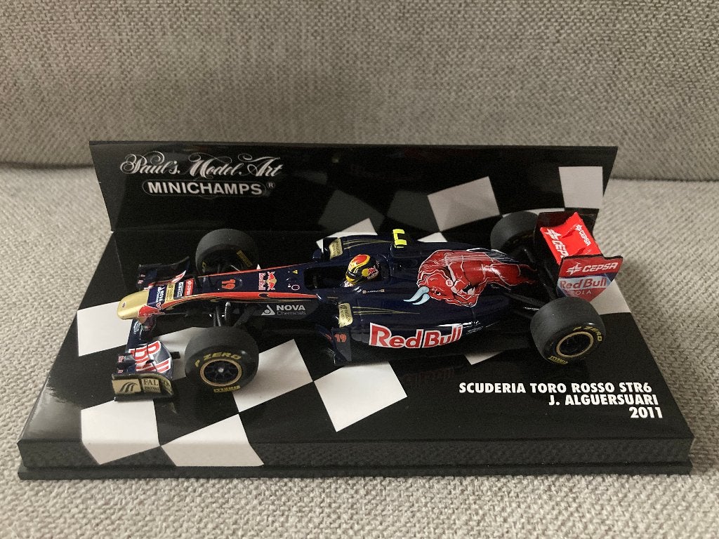 Jaime Alguersuari 1:43 2011 Scuderia Toro Rosso STR6 F1, Ophalen of Verzenden, Nieuw, Formule 1