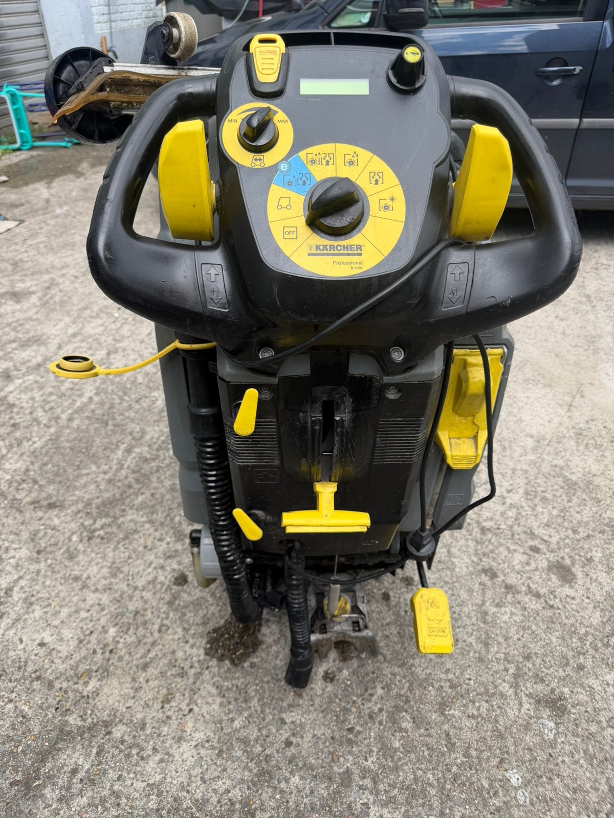 auto laveuse karcher, Ophalen, Zo goed als nieuw