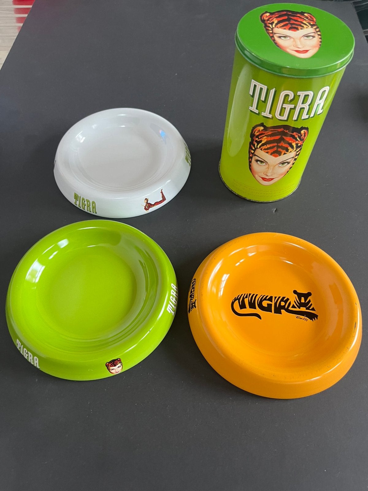 Tigra, Ophalen, Zo goed als nieuw