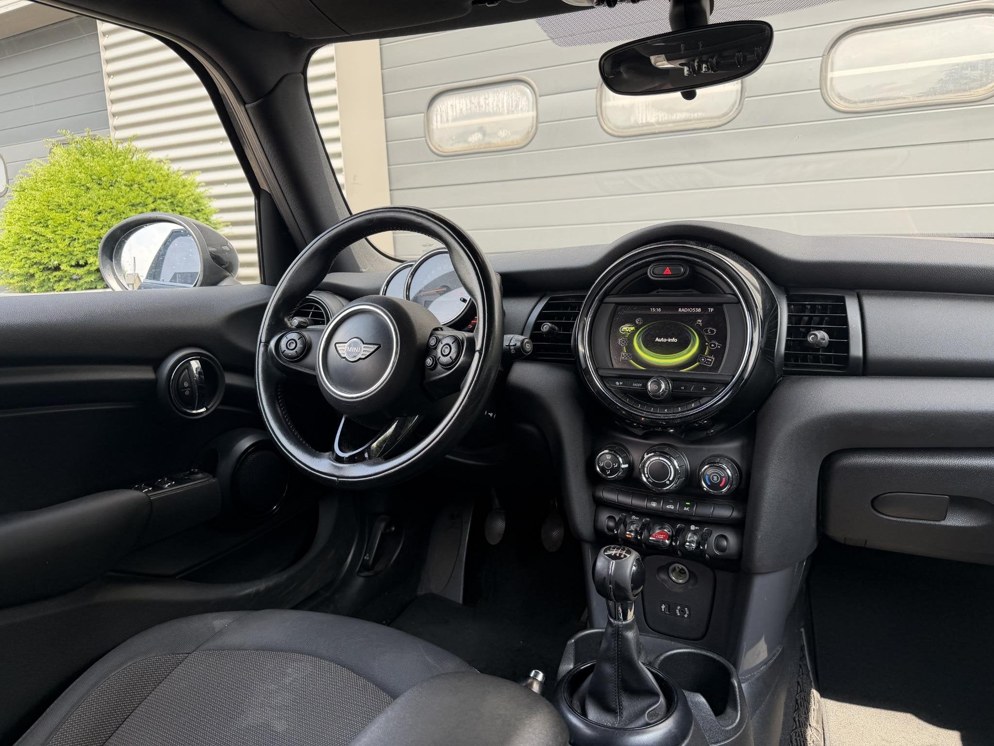 MINI 5-Deurs 1.2 One Salt Business | Navigatie | Parkeersens, Auto's, Mini, Voorwielaandrijving, 75 kW, Stof, Gebruikt