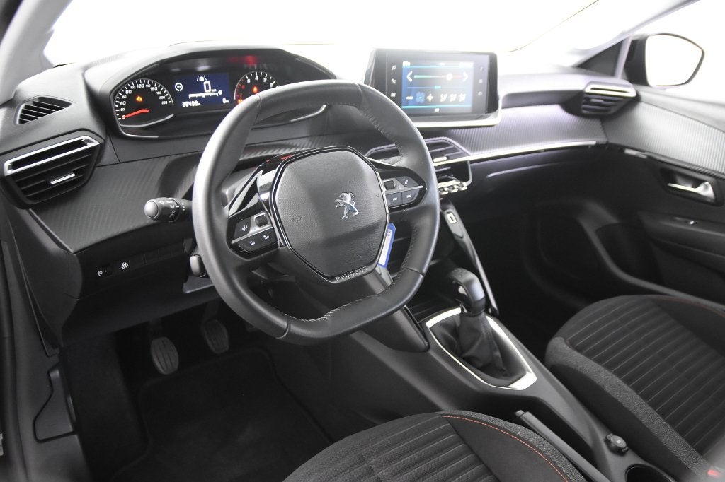 Peugeot 208 Active *1ste Eigenaar*Navigatie*Carplay*, Voorwielaandrijving, Stof, 1199 cc, 1055 kg