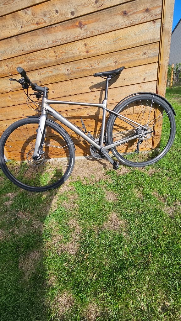 GIANT FASTROAD SL 1 - ZO GOED ALS NIEUW - maat S, Ophalen, 28 inch, Zo goed als nieuw, Meer dan 20 versnellingen