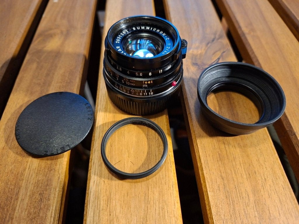 Leica Summicron-C 40mm f/2 révisé + adapt. + filtre, TV, Hi-fi & Vidéo, Monture Leica M, Reconditionné, Lentille standard, Leica