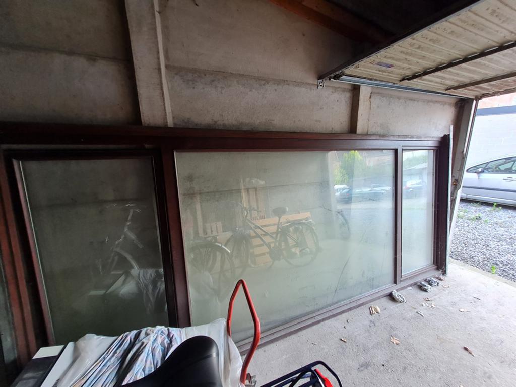 Dubbel glas raam 3m68x1m60 tropisch hout, Doe-het-zelf en Bouw, Raamkozijnen en Schuifdeuren, Ophalen, Hout