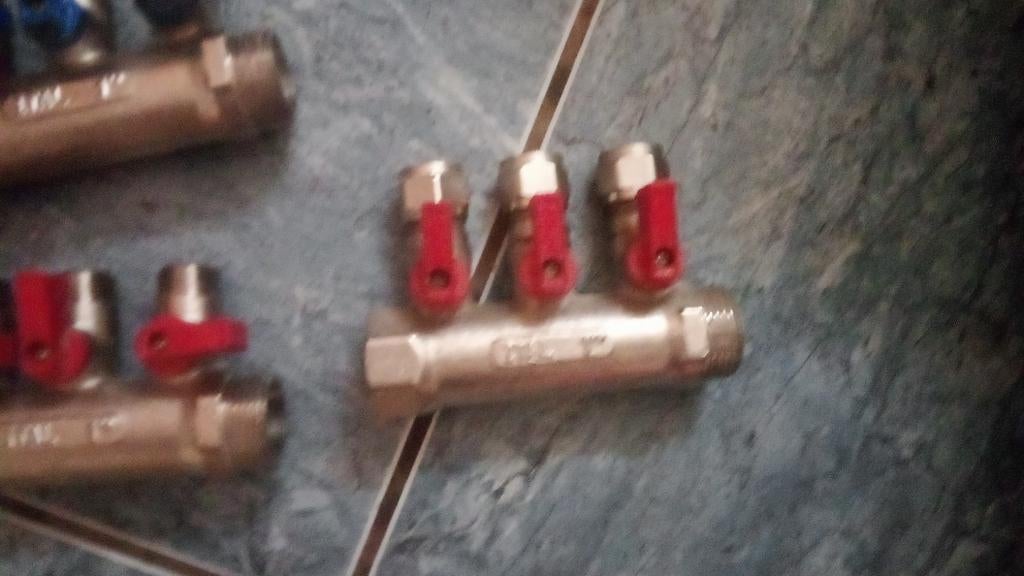 Water verdeler collector 1" met 3 krantjes 6-9 stuks, Ophalen, Nieuw, Koper, Overige typen