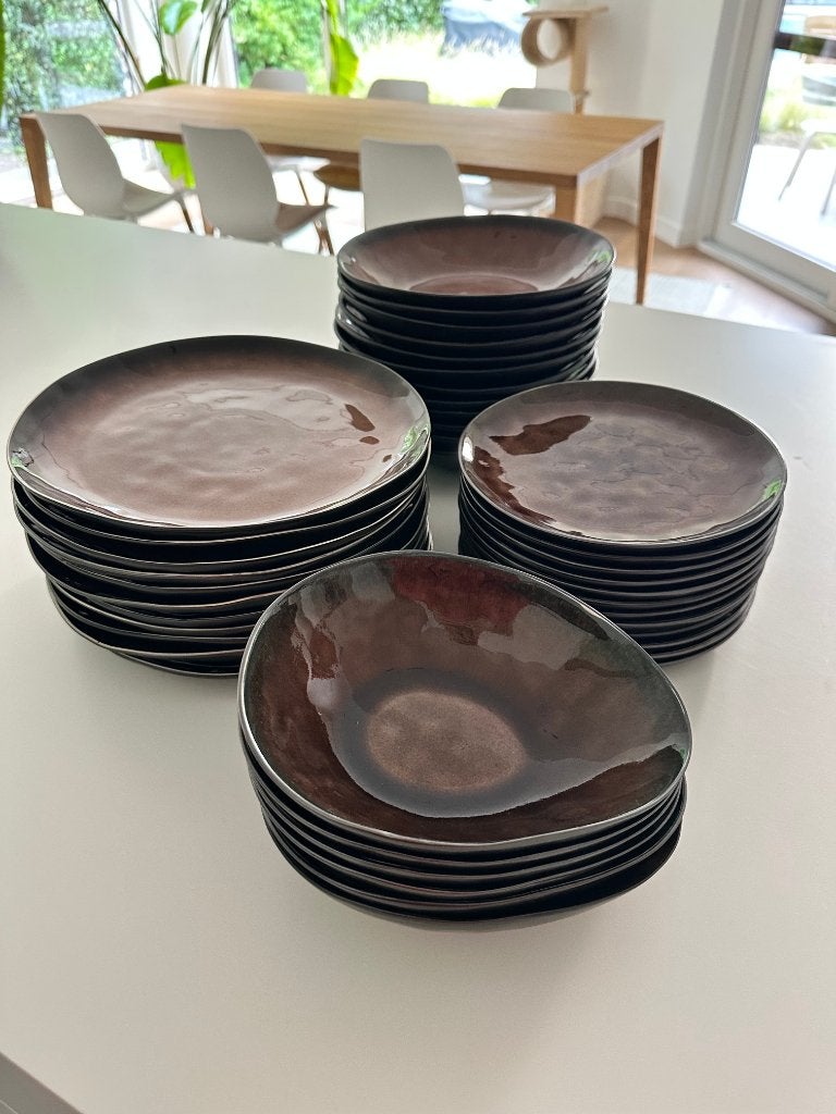 Serax PURE servies set by Pascale Naessens, Huis en Inrichting, Ophalen, Zo goed als nieuw, Keramiek, Compleet servies