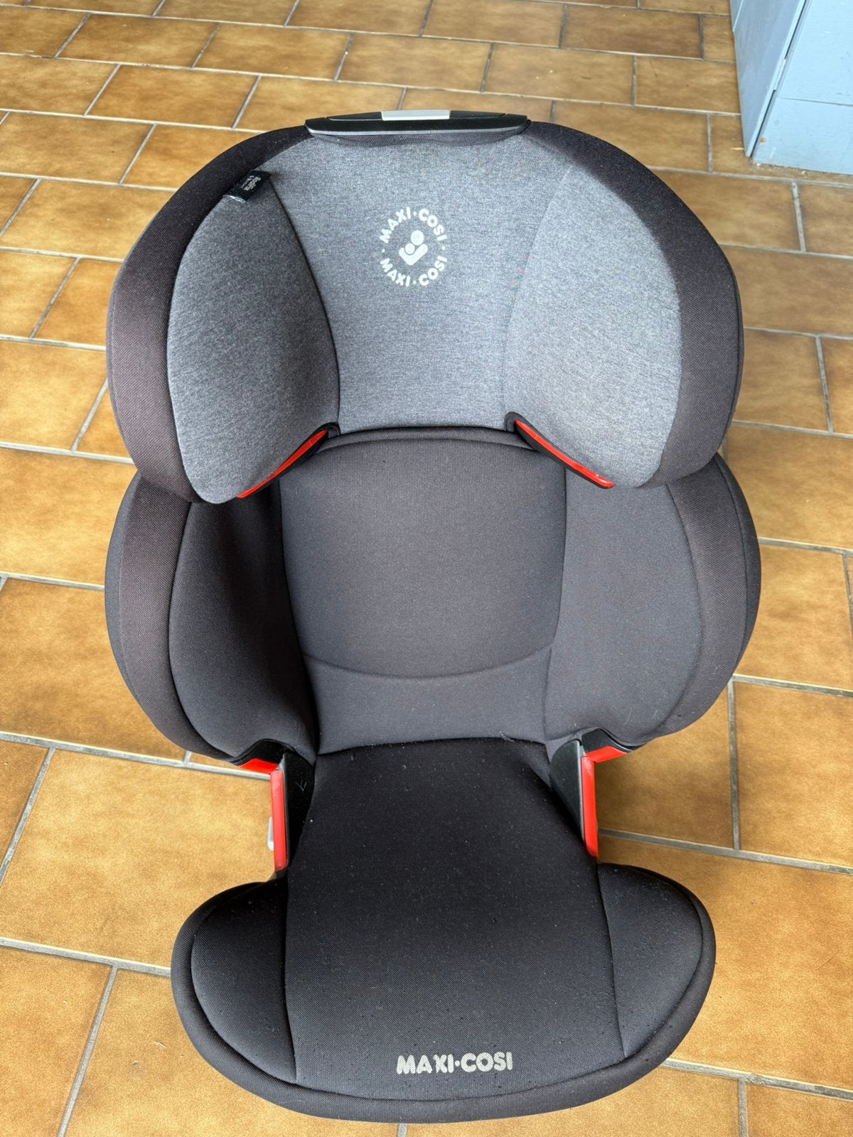 Maxicosi Rodifix met isofix, Ophalen, Zo goed als nieuw, Isofix