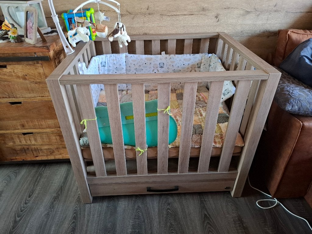 Babypark, Kinderen en Baby's, Babyparken, Ophalen, Zo goed als nieuw, Rechthoekig, In hoogte verstelbaar