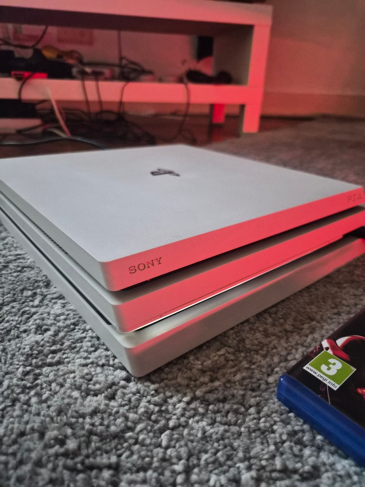 Ps 4 pro 1 tb als nieuw, Games en Spelcomputers, Spelcomputers | Sony PlayStation 4, Zo goed als nieuw, 1 TB, Met 1 controller