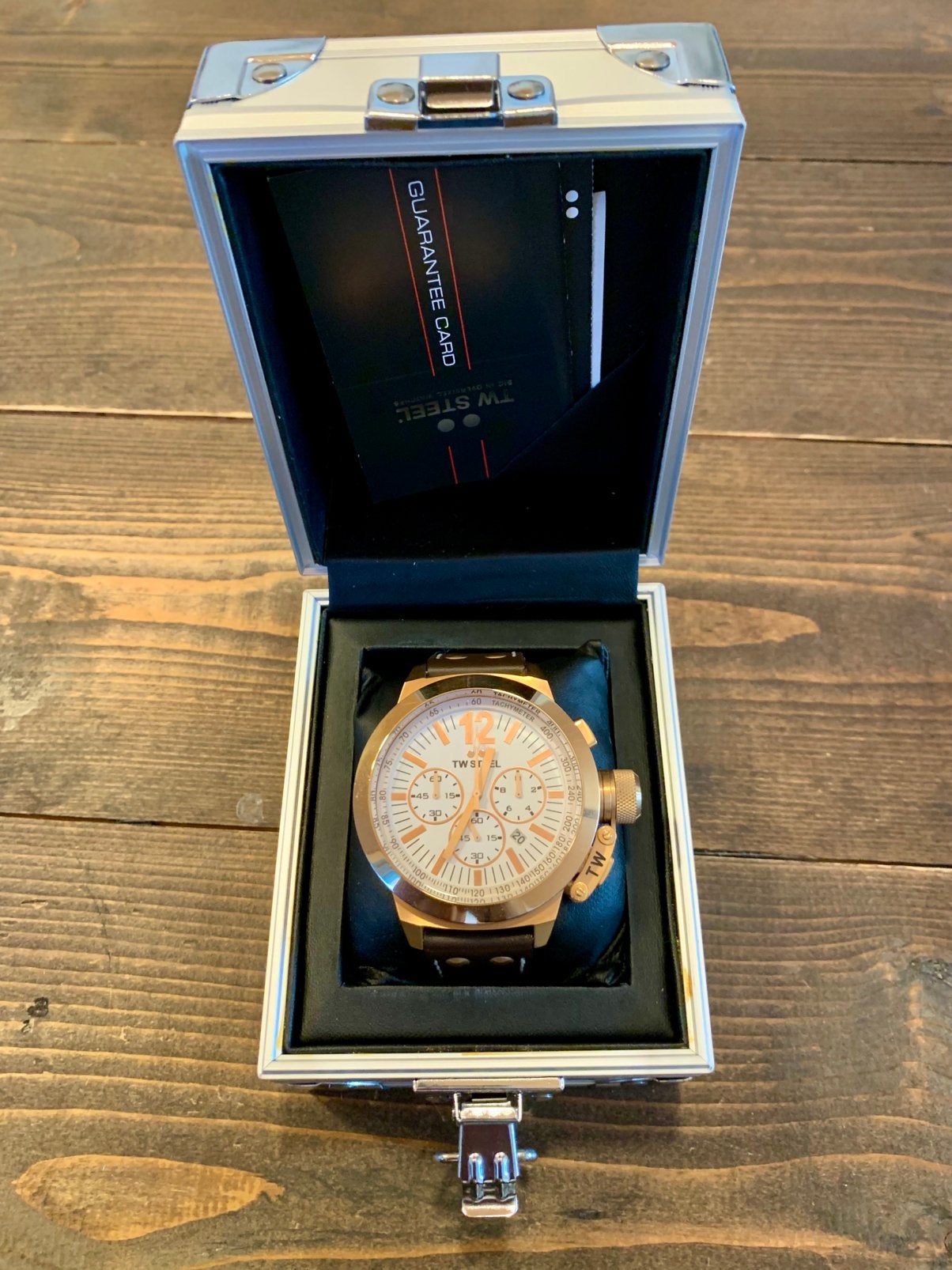 TW STEEL Chronograaf CE1020R (50mm), Handtassen en Accessoires, Overige merken, Leer, Staal, Polshorloge