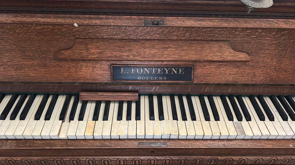 Piano L. Fonteyne Roulere, Muziek en Instrumenten, Ophalen, Piano