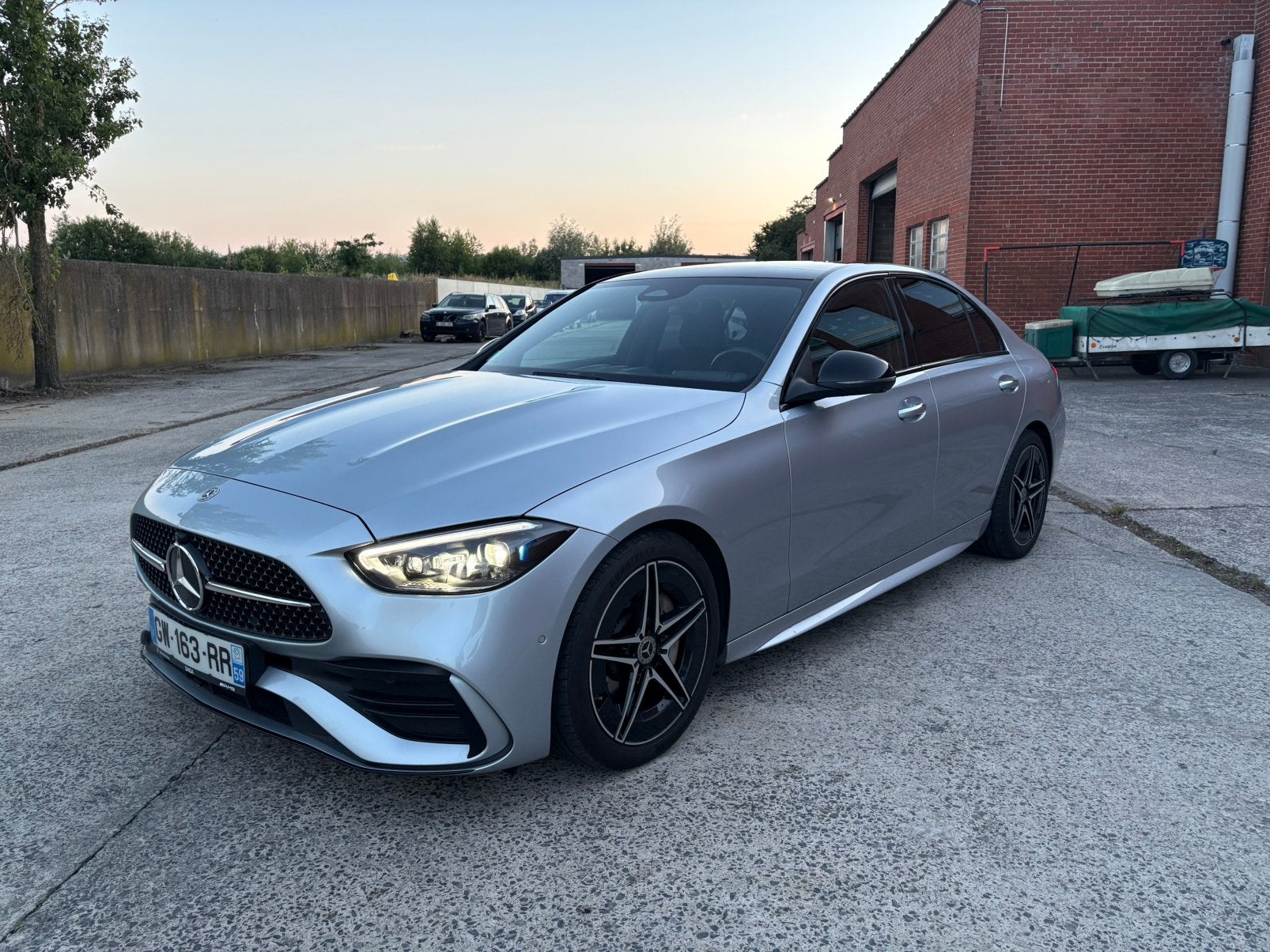 MERCEDES-BENZ C 220 D 4MATIC AMG LINE hybride complète ! ! !, Autos, Cuir, Argent ou Gris, Entreprise, Carnet d'entretien