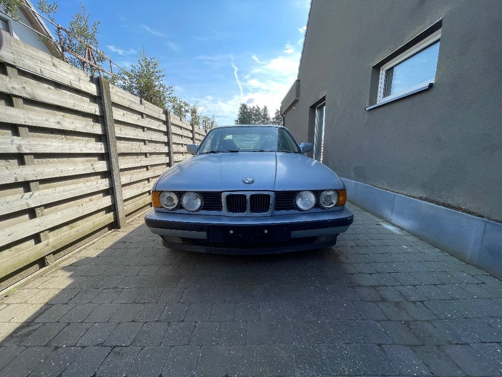 Bmw e34 520i, Auto's, BMW, Blauw, 5 deurs, Particulier, Blauw