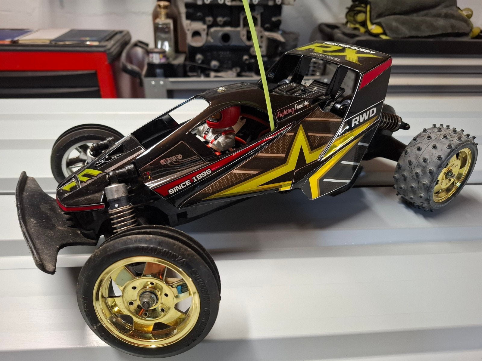 tamiya buggy fighter, Enlèvement