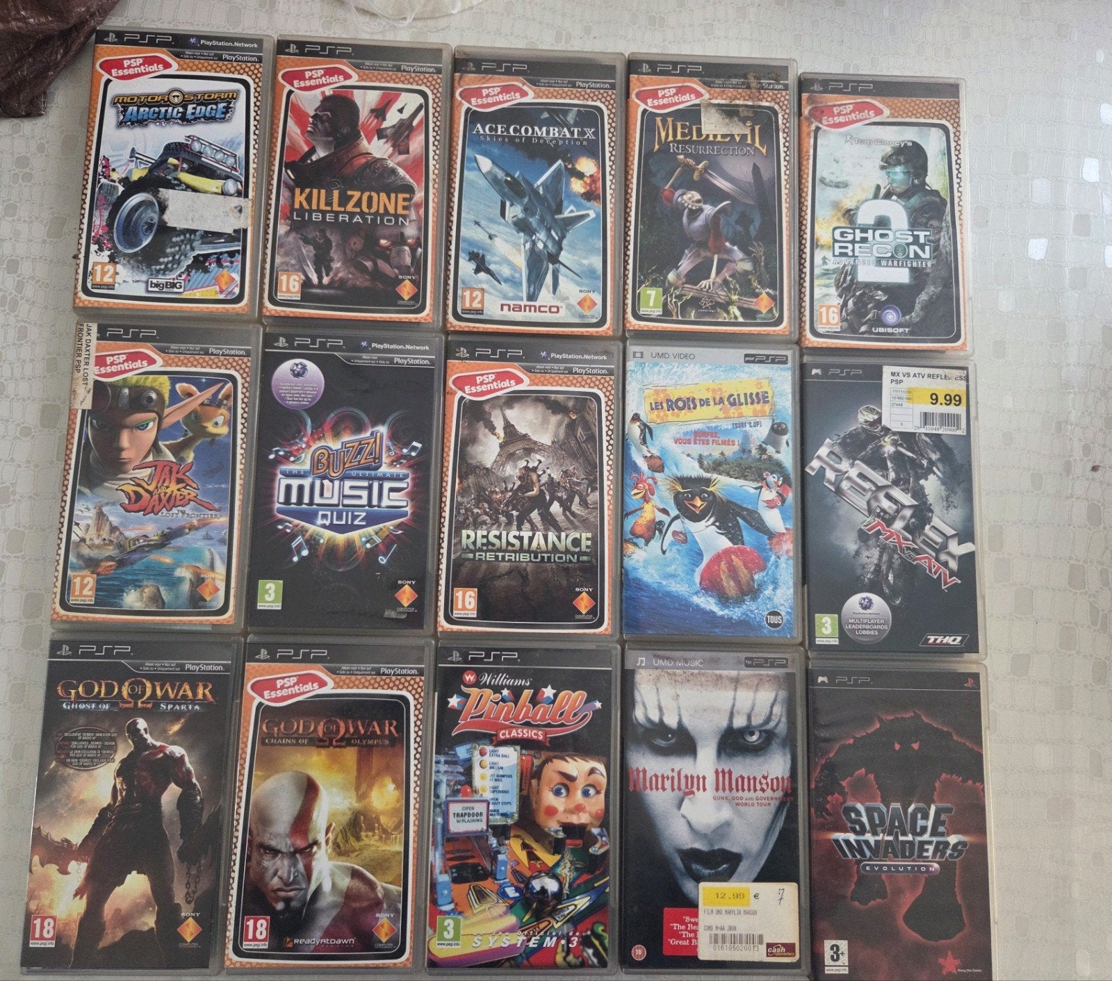 lot de jeux psp, Games en Spelcomputers, Games | Sony PlayStation Portable, Ophalen, Gebruikt