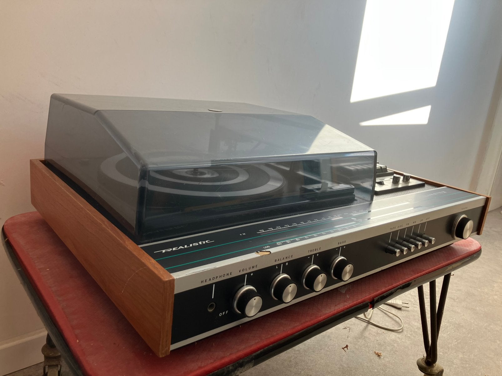 Vintage Realistic radio,- cassette- en platenspeler, Audio, Tv en Foto, Platenspelers, Gebruikt, Pitch-regelaar, Platenspeler