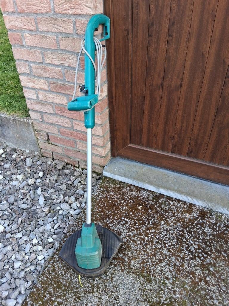 Coupe-bordure, Enlèvement, 10 à 30 cm, Électrique, BOSCH