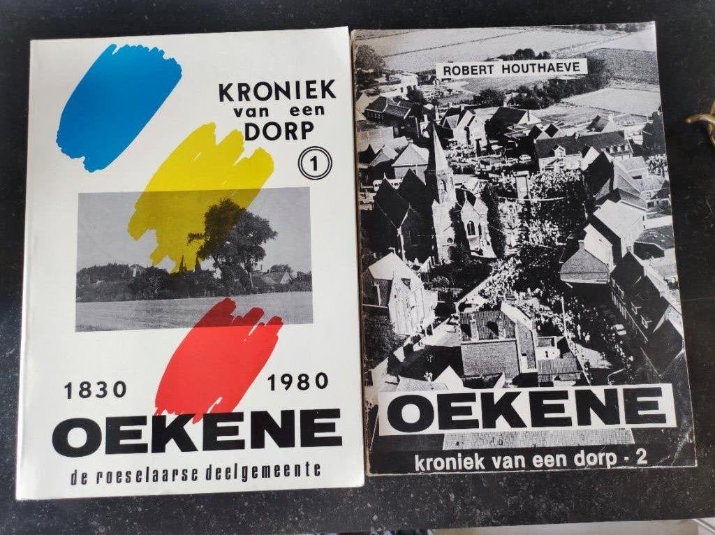 Oekene : kroniek van een dorp 2 delen( Roeselare, Ophalen of Verzenden, Robert Houthaeve, 20e eeuw of later, Gelezen