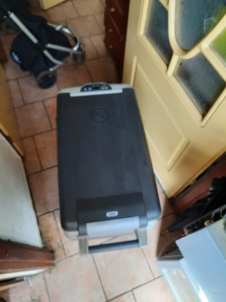 Indel B TB-31 compressor auto camper boot koelbox 12v 220v, Enlèvement ou Envoi