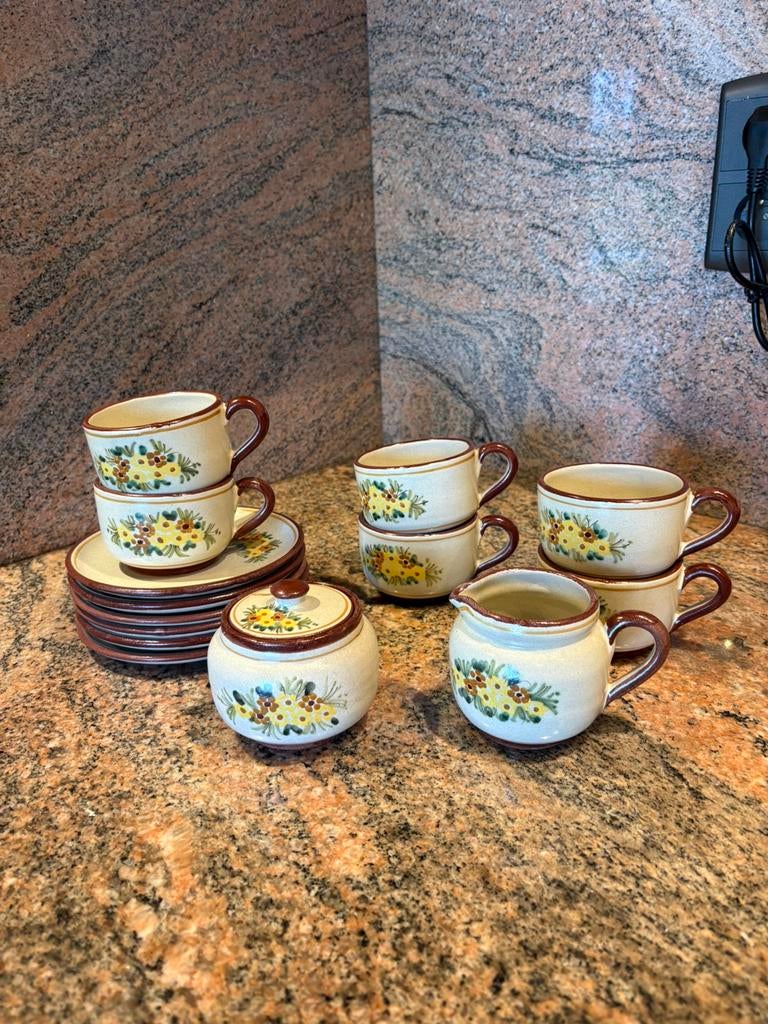 koffieservies Santoriello – Vietri (Italië), Ophalen