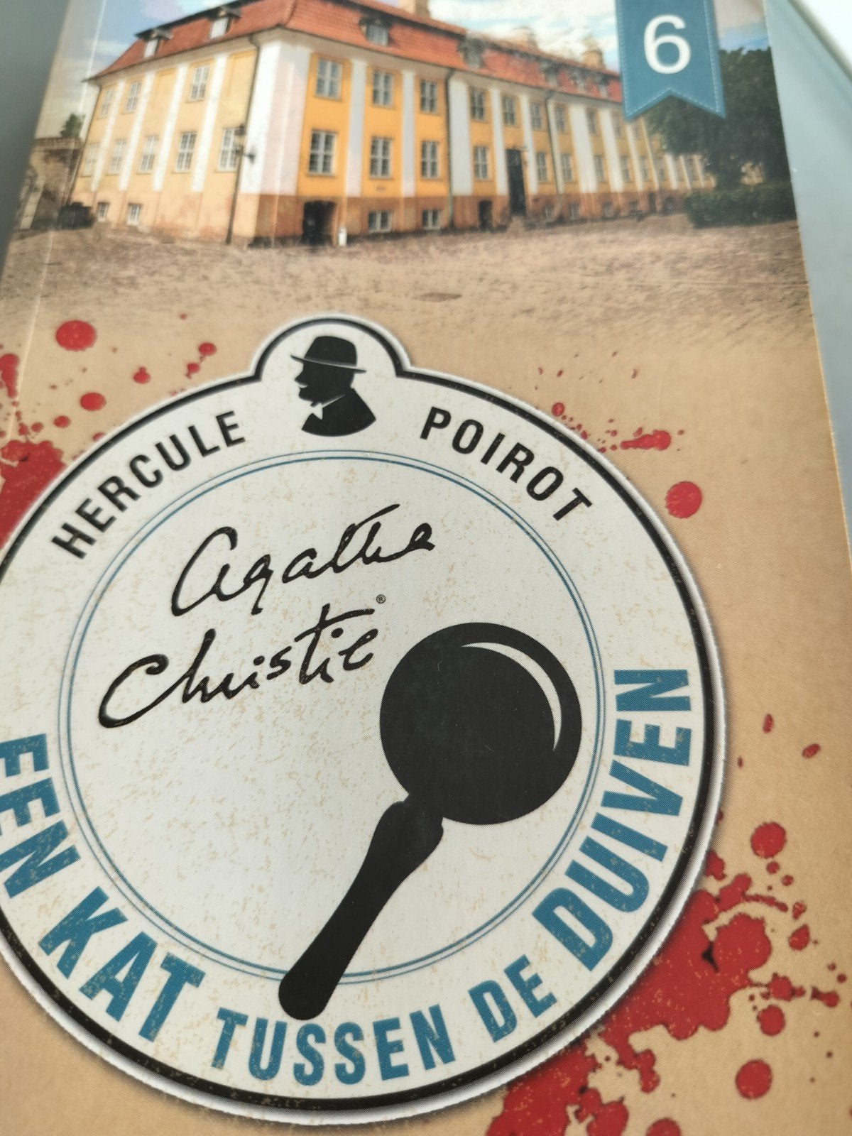 Een kat tussen de duiven- Agatha Christie, Boeken, Ophalen of Verzenden, Agatha Christie