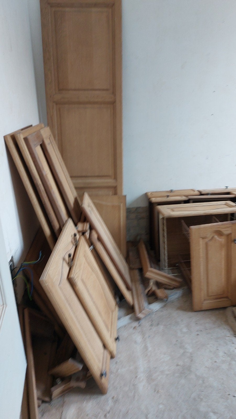 Portes de cuisine en chêne massif sablé, Enlèvement