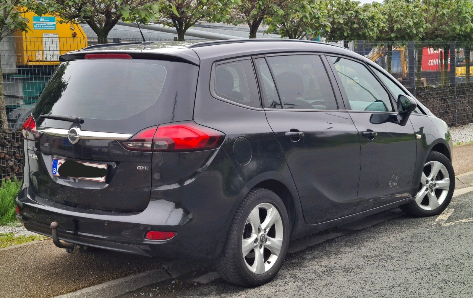 opel zafira 20cdti new model clima 240mkm 3700€, Euro 5, Boîte manuelle, 5 portes, Particulier