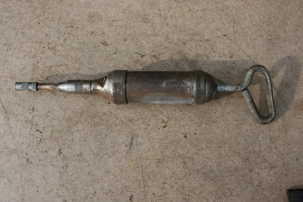 US JEEP Diamond GMC Grease Gun Pompe a Graisse WW2 originale, Enlèvement ou Envoi, Autres