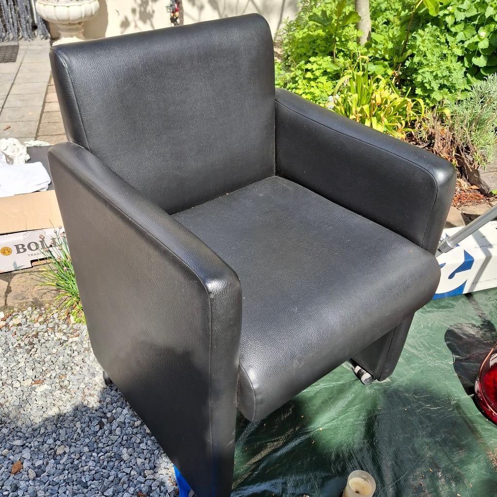 Eénzit zwart leder, Huis en Inrichting, Fauteuils, Ophalen, Gebruikt, Leer