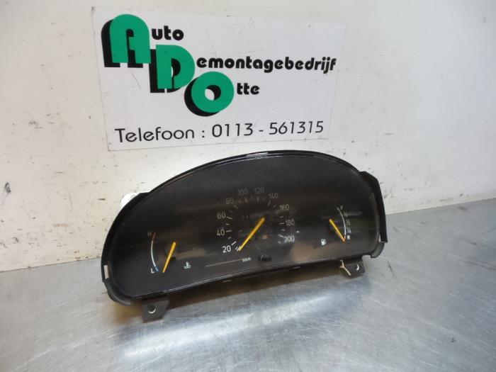 Instrumentenpaneel van een Saab 900, Gebruikt, -, -, Ophalen of Verzenden