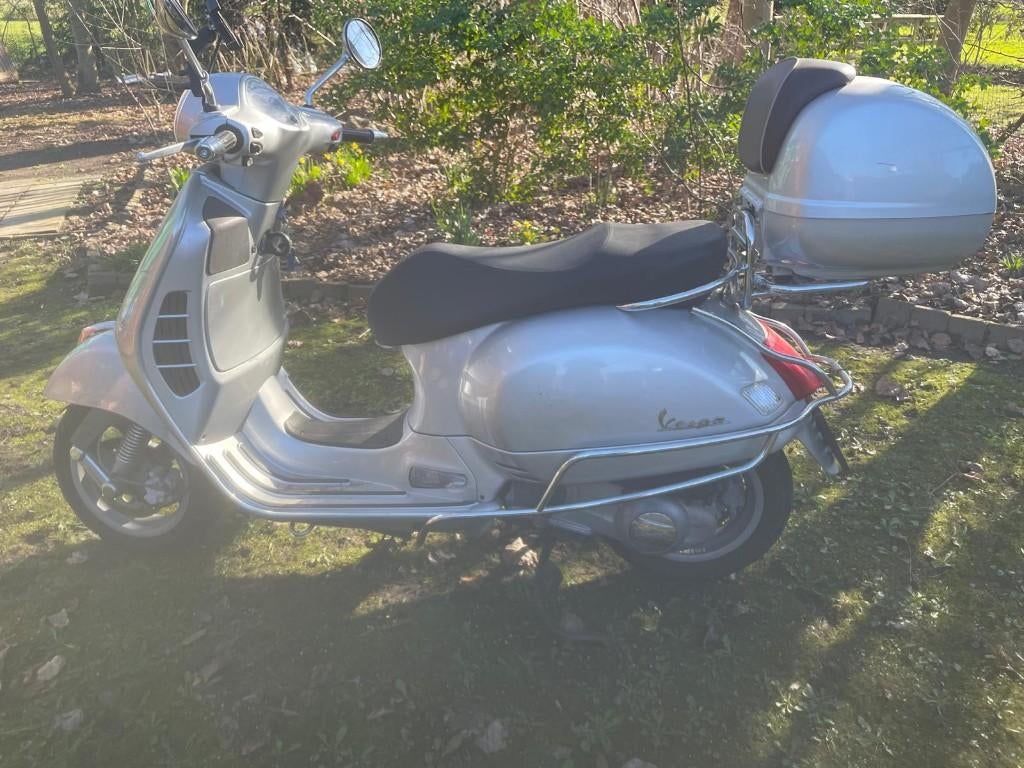 Vespa gts, Ophalen, Gebruikt, 125 cc