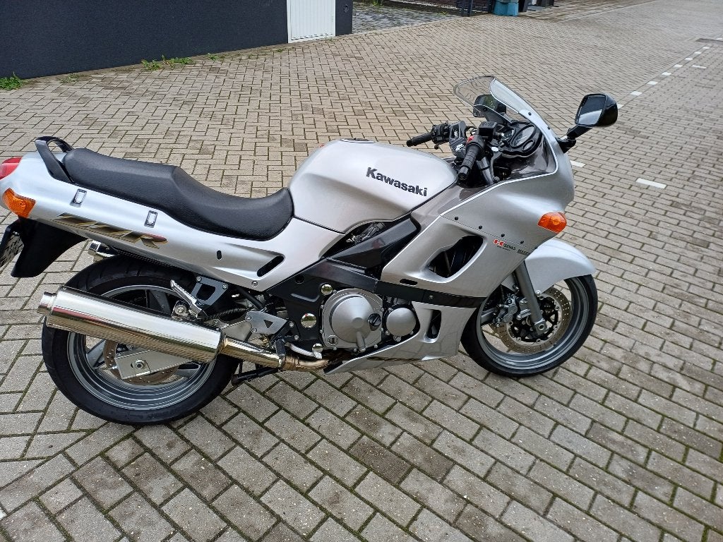 Kawasaki zzr 600 2003 nieuwstaat, Motos, Occasion, Plus de 35 kW, 4 cylindres, Manuelle