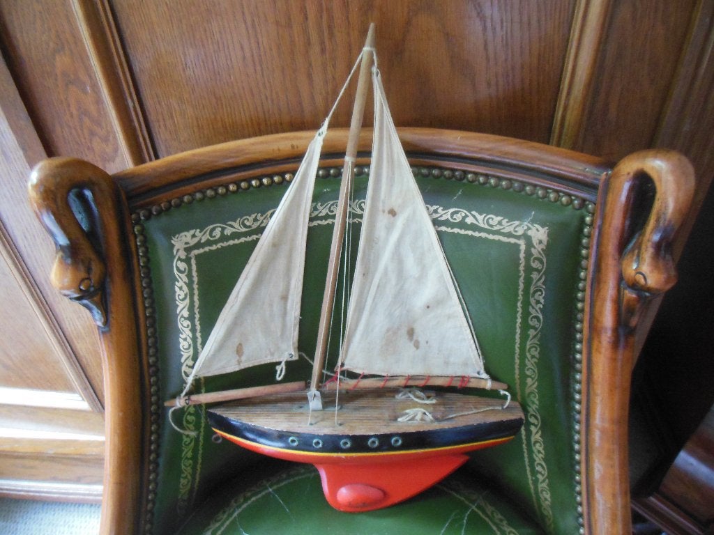 Vintage houten zeilboot - Tirot 500 / 501 / 502 ??, Hobby en Vrije tijd, Ophalen of Verzenden, Gebruikt, Overige merken