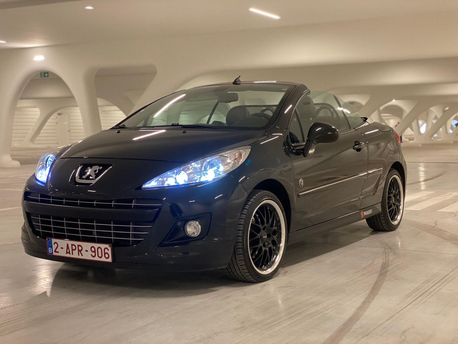 Vend ou échange  cabriolet 207cc rolland garros, Autos, Euro 5, Cabriolet, Boîte manuelle, Particulier