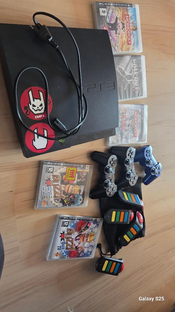 Playstation 3, Ophalen, Met 3 controllers of meer, Slim, Gebruikt