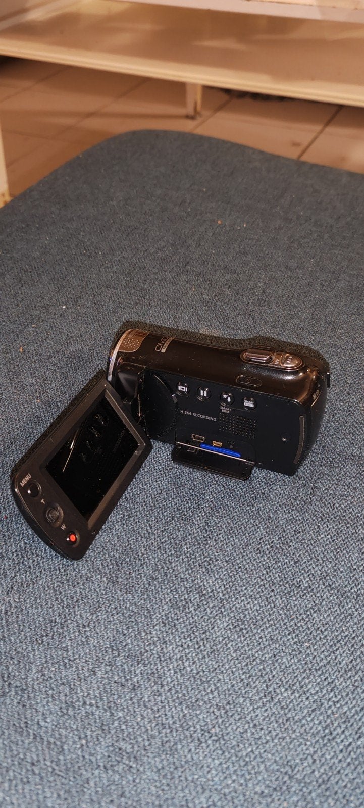 Samsung 65x Intelli-Zoom-camcorder — 40€, 20x of meer, Ophalen of Verzenden, Samsung, Geheugenkaart