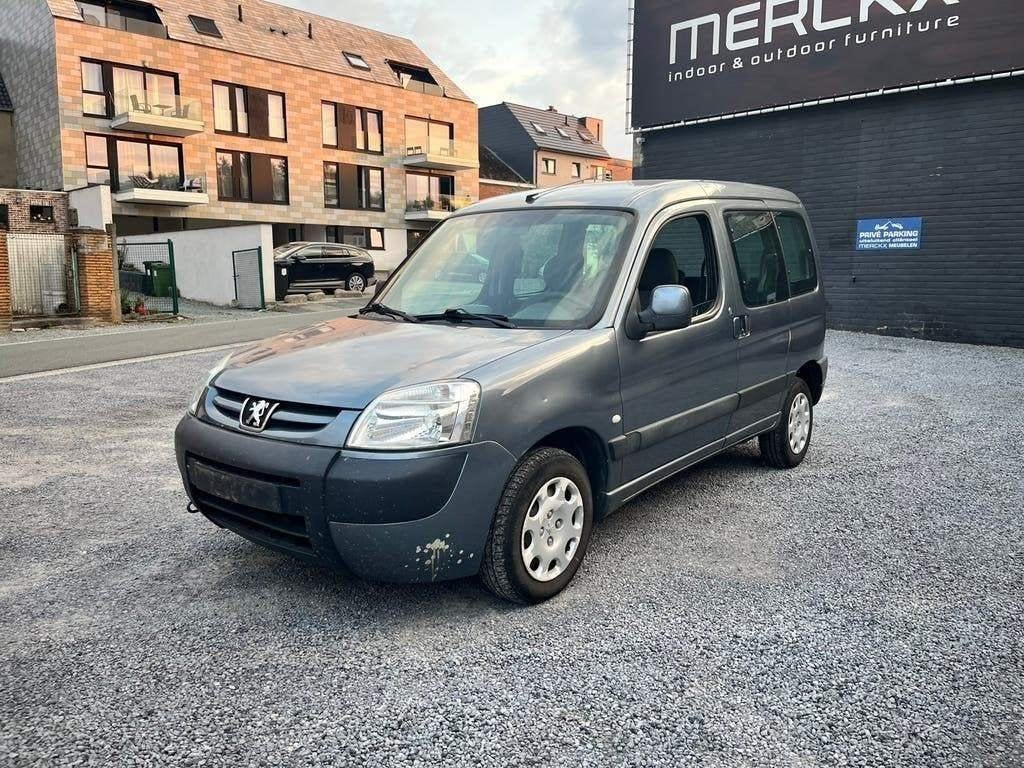 Peugeot Partner Essence / Airco / 140 000km, Autos, Achat, Entreprise, Air conditionné, Essence