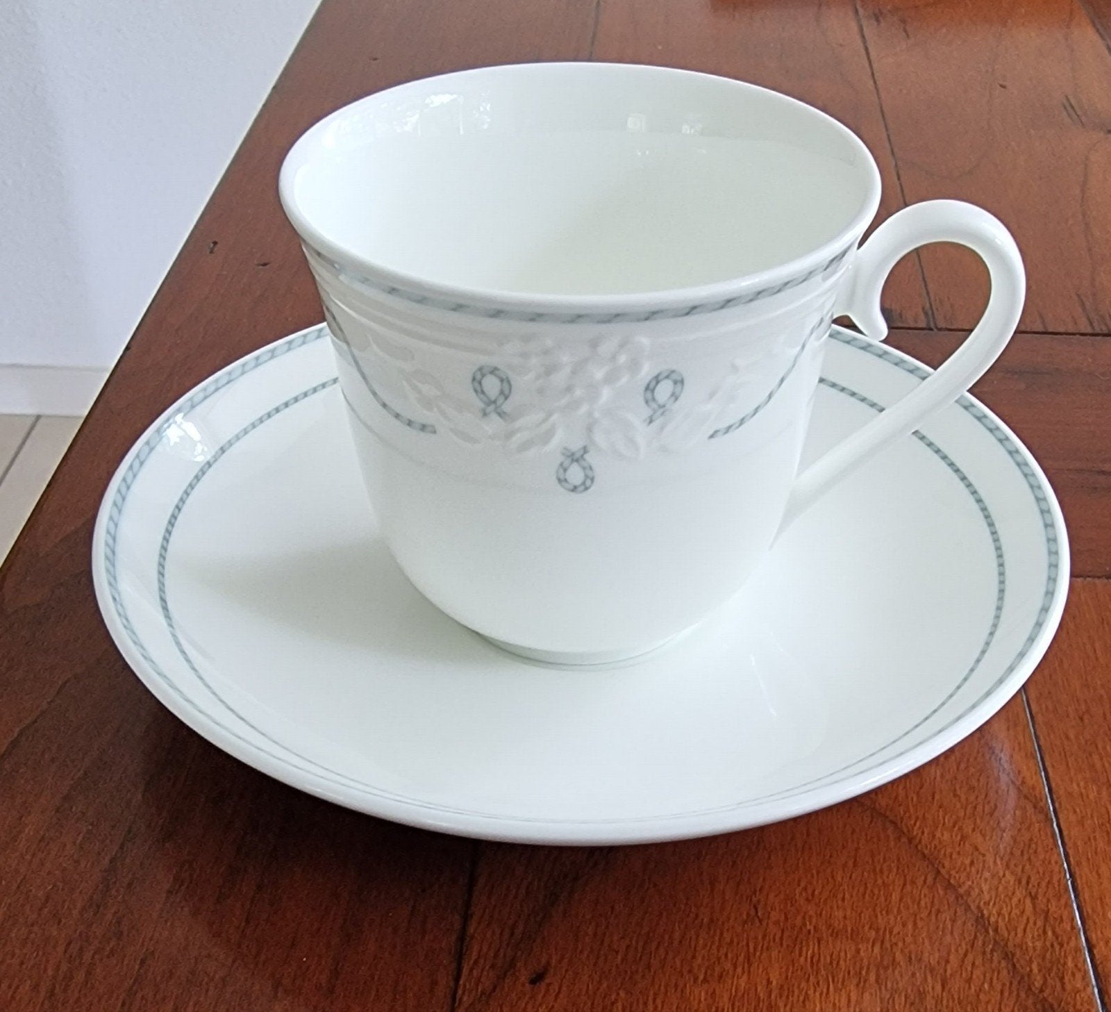 Villeroy & Boch Bone China Amado – kop en schotel, Huis en Inrichting, Keuken | Servies, Ophalen, Klassiek, Villeroy & Boch, Nieuw